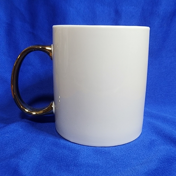 Holiday Style Gold & White Merry & Bright 4" 16 ounce - Picture 2 of 6